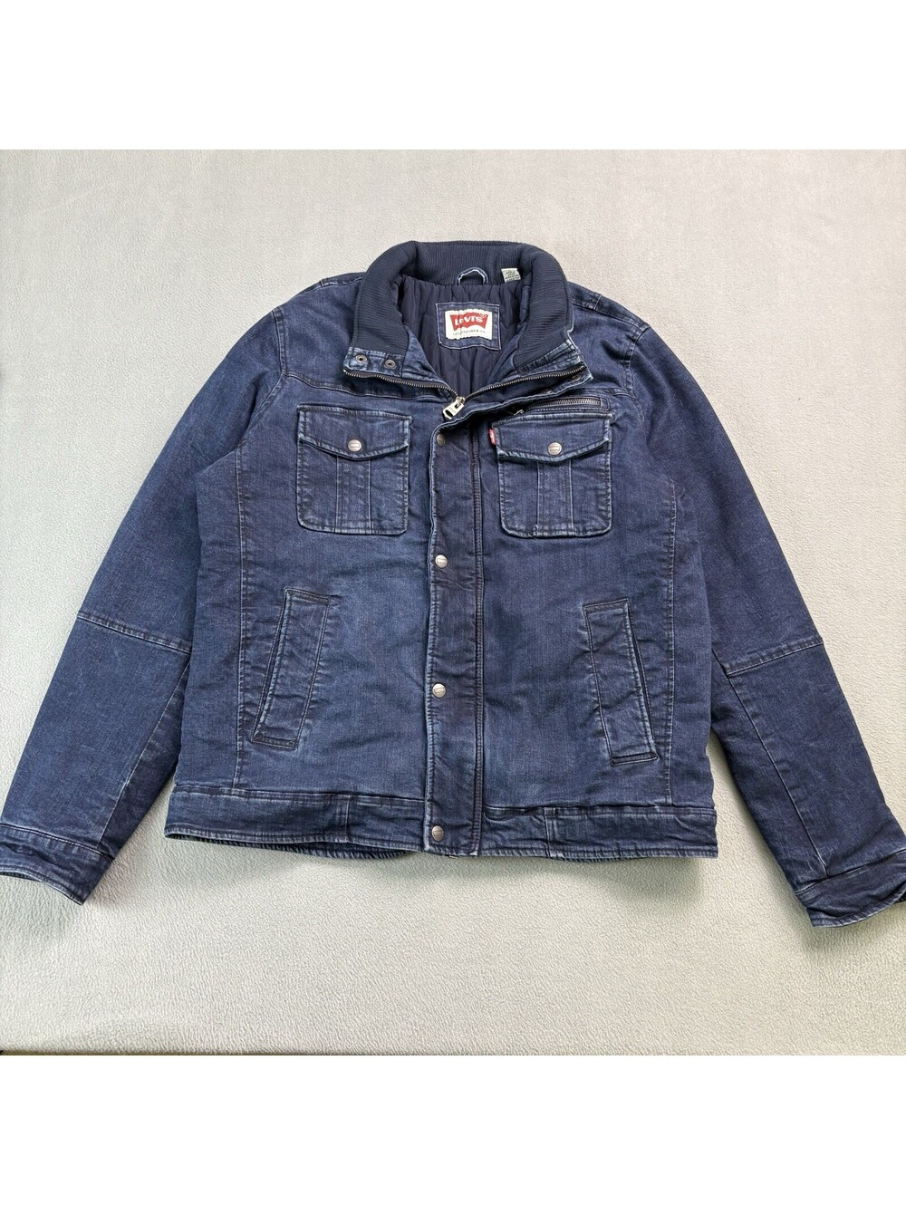 Levi’s Insulated Utility Trucker Jacket Size Large Blue